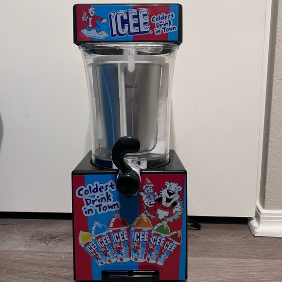 Other - ICEE Slushy Machine